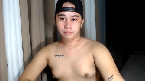 Snapshot of dreammegan chatting on December 19, 2:46 pm Stacy DONT FORGET TO FOLLOW ME AND THUMBS UP my wife samgrg2 online show from December 19, 2:46 pm