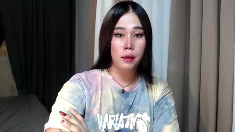 Snapshot of dreammegan chatting on January 5, 7:49 pm Stacy DONT FORGET TO FOLLOW ME AND THUMBS UP my wife samgrg2 online show from January 5, 7:49 pm