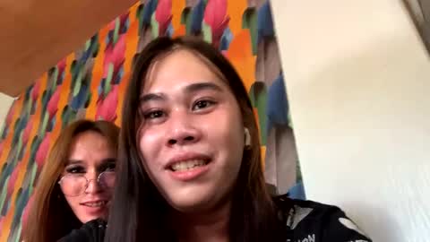 Snapshot of dreammegan chatting on January 17, 2:08 am Stacy DONT FORGET TO FOLLOW ME AND THUMBS UP my wife samgrg2 online show from January 17, 2:08 am