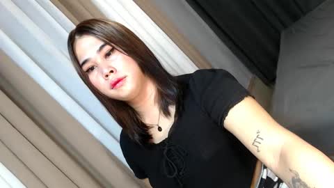 Snapshot of dreammegan chatting on January 21, 7:39 pm Stacy DONT FORGET TO FOLLOW ME AND THUMBS UP my wife samgrg2 online show from January 21, 7:39 pm