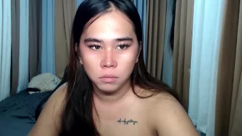 Snapshot of dreammegan chatting on September 23, 9:32 pm Stacy DONT FORGET TO FOLLOW ME AND THUMBS UP my wife samgrg2 online show from September 23, 9:32 pm
