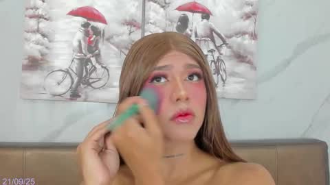Snapshot of dreams_chloe chatting on September 21, 5:46 am dreams_chloe online show from September 21, 5:46 am