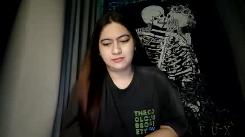 Snapshot of dreamycreamyst chatting on February 5, 11:28 pm dreamycreamyst online show from February 5, 11:28 pm