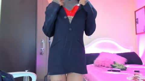 drippyorlove online show from February 16, 11:16 pm
