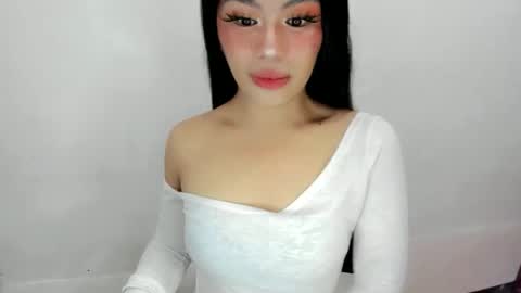 Snapshot of dripqueenxoxo chatting on September 26, 5:04 am miss. Erika online show from September 26, 5:04 am