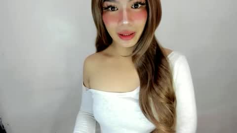 Snapshot of dripqueenxoxo chatting on September 27, 5:16 am miss. Erika online show from September 27, 5:16 am