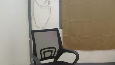 dy_namite online show from October 15, 7:03 pm