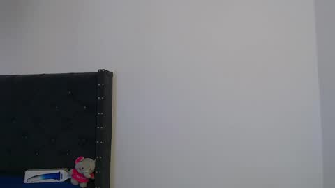 Snapshot of dylan276800 chatting on February 6, 6:56 pm dylan276800 online show from February 6, 6:56 pm