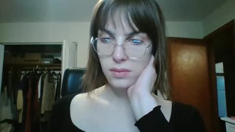 Snapshot of eansoup chatting on February 7, 12:20 am soup. online show from February 7, 12:20 am