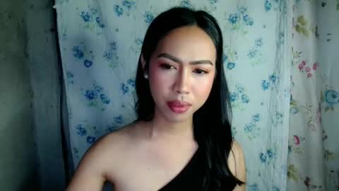 eddfox001 online show from February 7, 12:00 pm