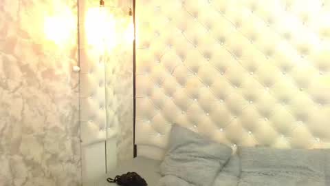 Snapshot of ednajarath chatting on March 1, 2:59 am EdnaJarath online show from March 1, 2:59 am
