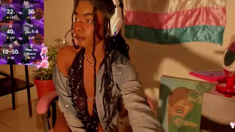 effy_marinn online show from September 20, 1:06 pm