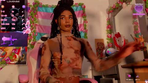 effy_marinn online show from October 15, 2:50 pm