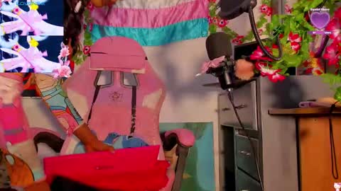 effy_marinn online show from October 21, 2:51 pm