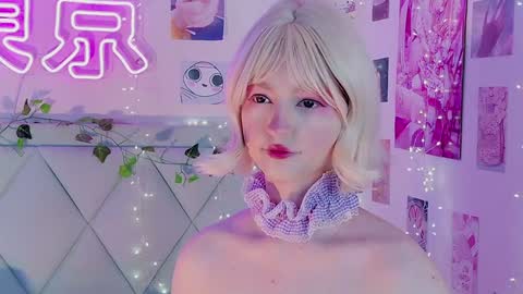 Snapshot of effyevans2 chatting on February 2, 4:15 am - new video where i CUM in BIO online show from February 2, 4:15 am