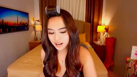 Snapshot of elliecummers chatting on October 1, 6:08 pm ellie online show from October 1, 6:08 pm
