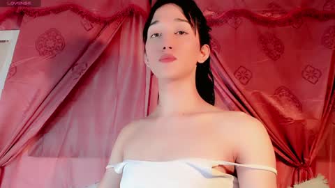 Emely Rous online show from December 3, 5:37 am