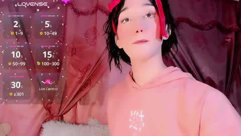 Emely Rous online show from December 14, 6:46 am