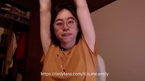 emily_pearl_ online show from September 23, 7:47 am