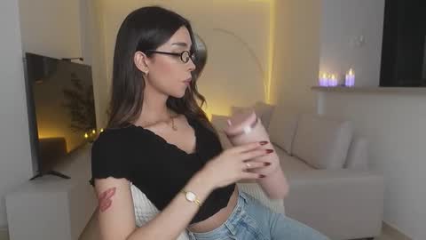 Emma voger online show from February 20, 2:40 am