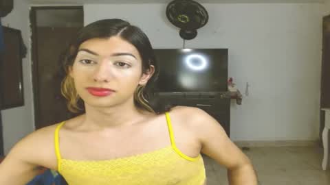 Snapshot of engiel_phoenix chatting on December 4, 10:24 pm Engiel phoenix instagram engiel 13 online show from December 4, 10:24 pm