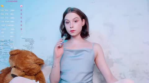 Erica online show from February 3, 11:15 pm