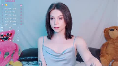 Erica online show from February 22, 3:14 pm