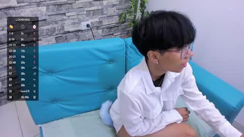 Snapshot of eriol__ chatting on January 10, 11:43 am Eriol online show from January 10, 11:43 am