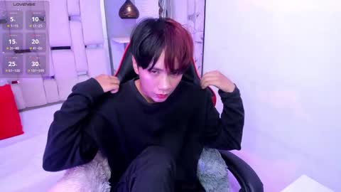 Eriol online show from October 15, 11:43 am