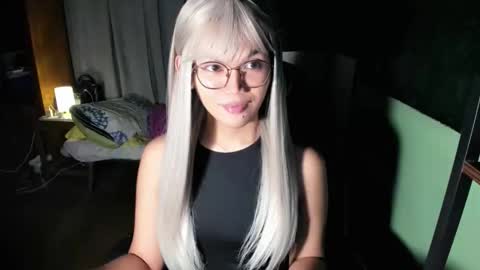 Chelliane online show from October 21, 2:03 am