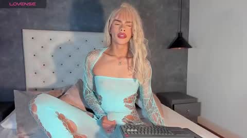 Salome online show from September 24, 12:11 pm