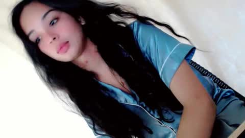 eunah_foxx online show from November 17, 10:09 pm