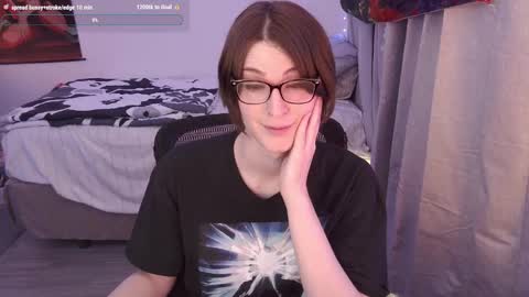 Snapshot of evavivi59 chatting on February 7, 11:34 pm Vivi online show from February 7, 11:34 pm