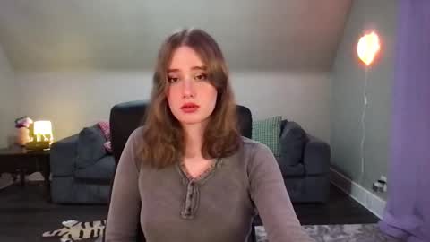 Snapshot of eviecam chatting on January 4, 7:13 am Evie3 online show from January 4, 7:13 am