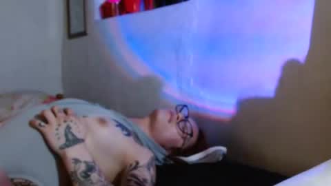 Exolizz online show from December 19, 9:20 pm