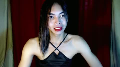Snapshot of exotic_blacklixexx69 chatting on December 10, 2:42 am Lixe online show from December 10, 2:42 am