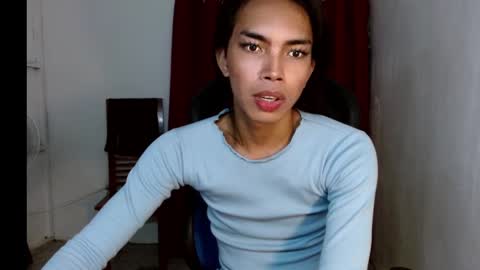 Snapshot of exotic_blacklixexx69 chatting on February 24, 12:37 pm Lixe online show from February 24, 12:37 pm