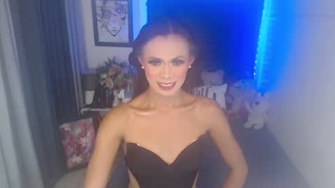 Snapshot of exotickatt chatting on December 9, 6:13 am KaT online show from December 9, 6:13 am
