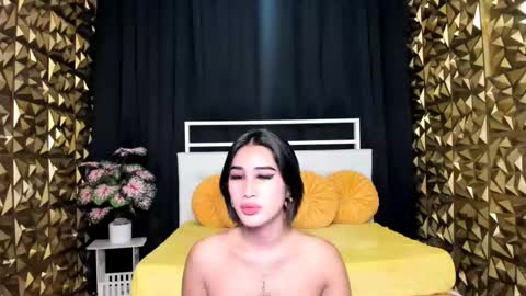 Snapshot of expensivefvckingcandy chatting on September 20, 12:38 am IG jane elizabeth0801 online show from September 20, 12:38 am