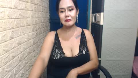 Snapshot of face_value chatting on September 18, 10:42 am Anitha online show from September 18, 10:42 am
