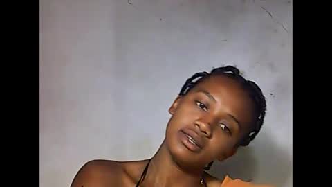 Snapshot of falielyse chatting on September 17, 4:28 am falielyse online show from September 17, 4:28 am