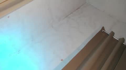 Ivy Lauren online show from October 24, 1:27 pm