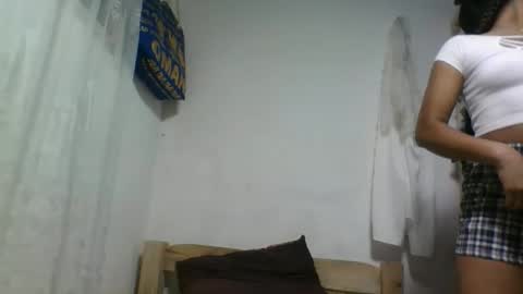 faniryella online show from November 17, 8:31 pm