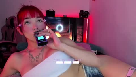 fem_boy6 online show from February 21, 5:09 pm