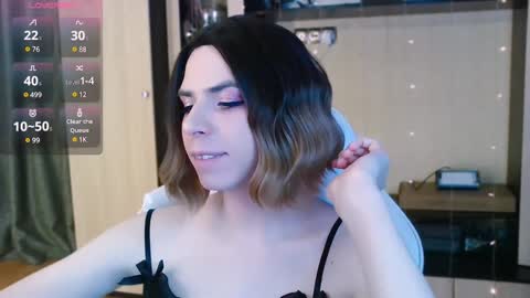 Snapshot of femalexa chatting on December 27, 1:28 pm Alexa online show from December 27, 1:28 pm