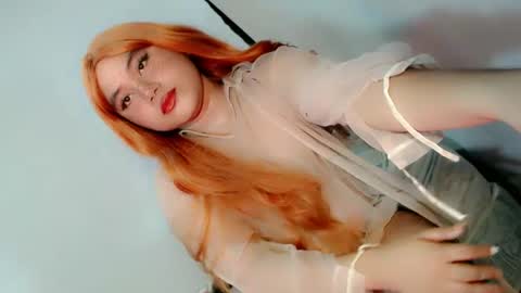 Snapshot of femboy_veronica chatting on March 12, 8:41 am femboy_veronica online show from March 12, 8:41 am