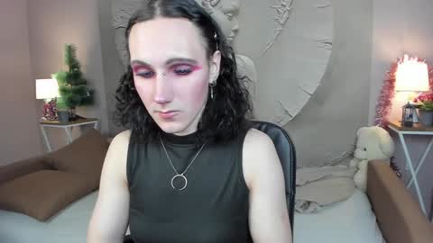 Snapshot of filldamon chatting on January 9, 9:59 am Honey Ill be waiting for you Mon Fri Sat Sun 10am-5pm and Wed 3am-10amGMT online show from January 9, 9:59 am
