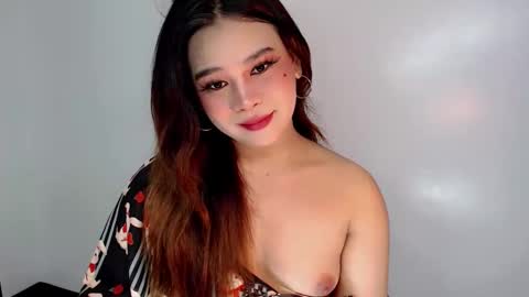 Jasmine online show from June 1, 10:55 pm