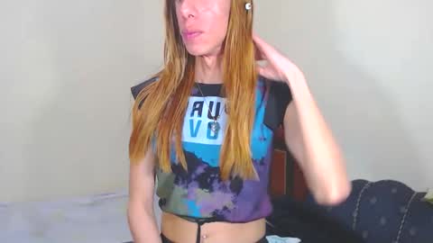 Snapshot of flacats23cm chatting on January 7, 7:28 pm flats23cm online show from January 7, 7:28 pm