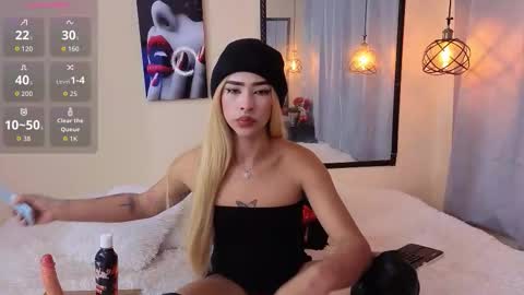 flor_gil online show from February 5, 4:39 am